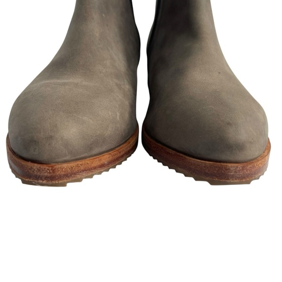 Nisolo Eva Everyday Chelsea Boot Taupe Size 6 - Picture 11 of 15
